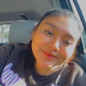 Meet your Posher, Joseline